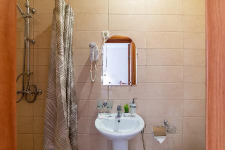 Демократ на Некрасова 58 - 158