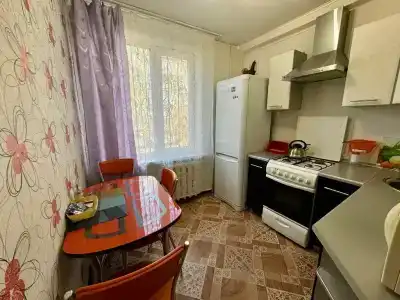 на Парижской Коммуны 50 - 14