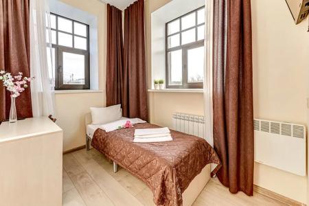 Демократ на Некрасова 58 - 100