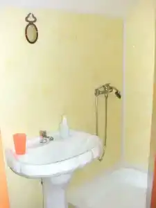 Уютный индивидуальный гостевой домик - 2
