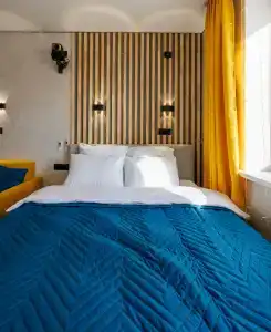 на Новомосковской, 14 - 142