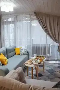 Aspen House - 1