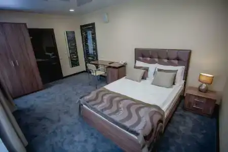 Alex Aqua - 9