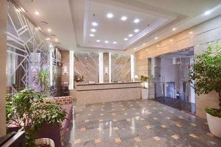 Ramada by Wyndham Hotel and Spa - 2