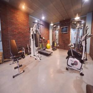 Ramada by Wyndham Hotel and Spa - 7