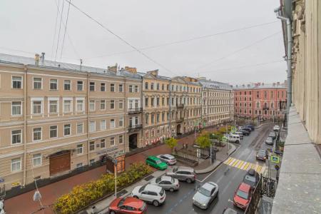 Соло на Владимирской площади - 14