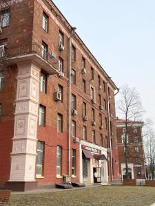 Metro Apartments - 5