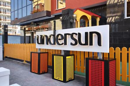 UNDERSUN - 24