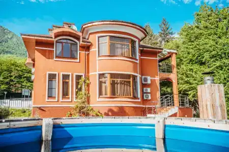 Alm House - 2