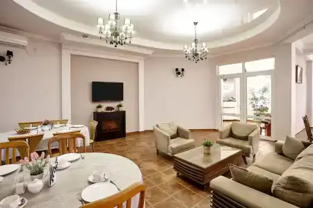 Black Sea Guest House - 5