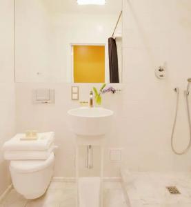 T-Hotel - 10