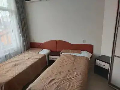 На красной - 24