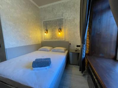 Resident Loft Hotel - 7