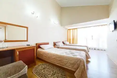 Лаура - 5