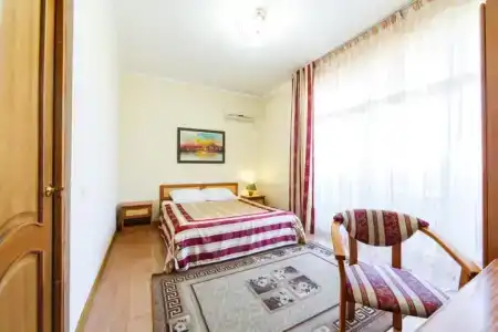 Лаура - 2