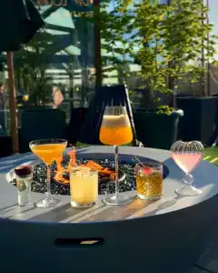 V & Rooftop lounge - 13