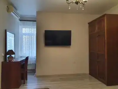У Наиры - 3