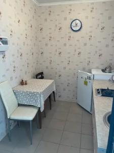 Номер на Бирюзова 6 - 15