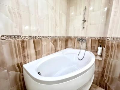 Квартиры на Альберта Камалеева 34 - 32