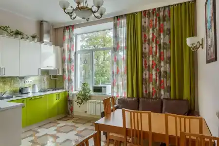 Мегаполис отель - 0