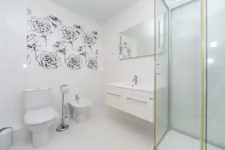 Уютный коттедж в самом центре - 8