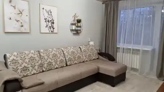 на Шеронова, 7 - 1