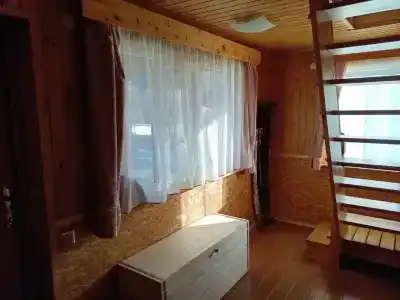 Домик полтора этажа в деревне на берегу. Первая линия - 18