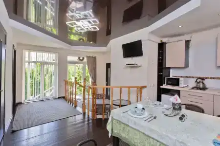 Коттедж Белый Домик у Пруда - 4