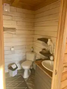 Кедровый коттедж в живописном месте - 33