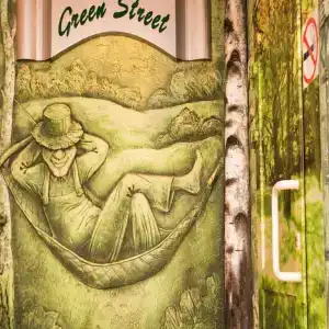 Green Street & Hostel - 2