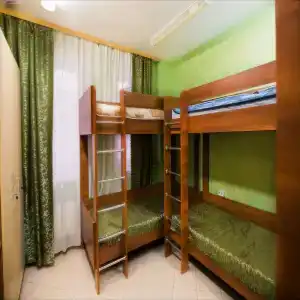 Green Street & Hostel - 5