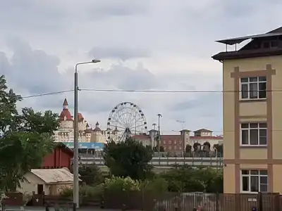 Восток - 2