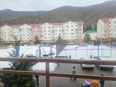 3-комнатная квартира Эко апарт с видом на горы - 11