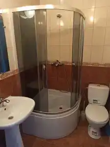 Лавровый - 4