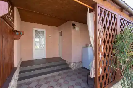 Тарханкутский дворик - 40
