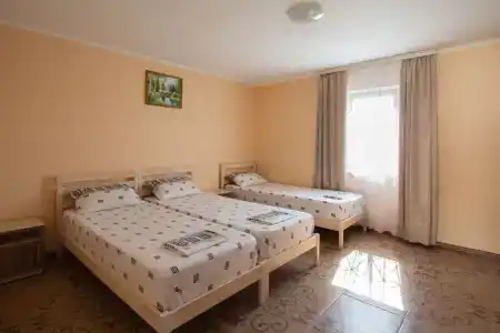 Тарханкутский дворик - 43