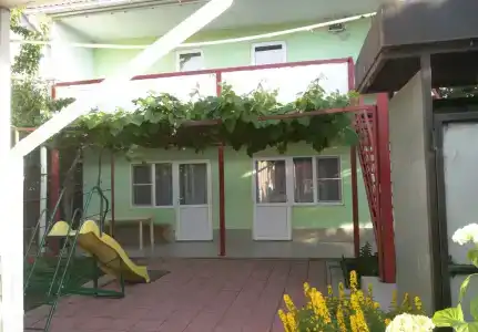 Гостевой дом на ул. Слесова - 4