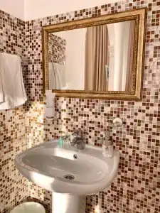 HomeSuites - 2