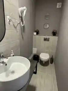 Grey - 8
