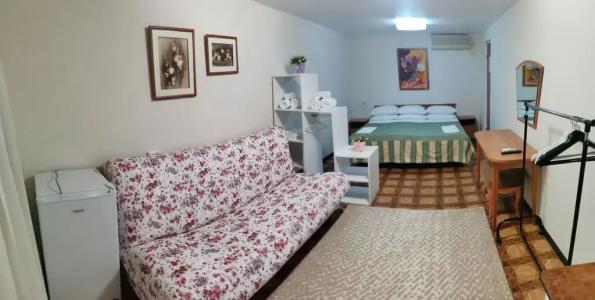 Green House - 23