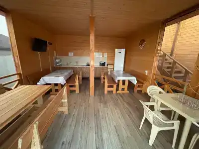 Изба - 6