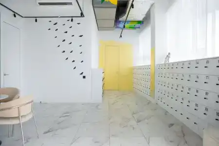 Deep Capsule Hotel - 32