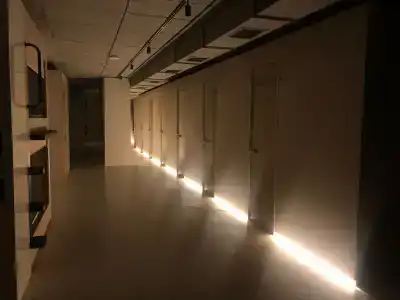 Deep Capsule Hotel - 39
