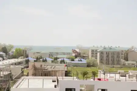 Хаяс - 10