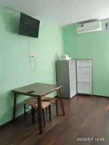 У друзей - 28