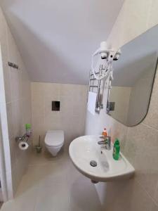 Квартиры на Менделеева 5 - 98