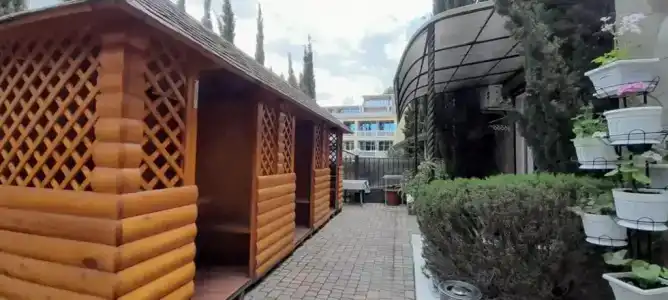 Лора - 0