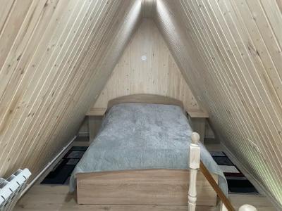 Домик в стиле A-frame с видом на горы - 6