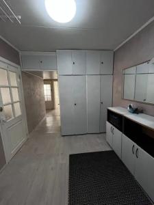 Хостел Family House - 0