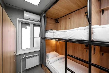 Sleep Box Hostel - 26